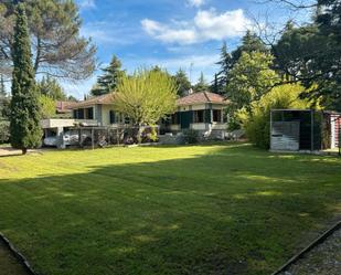 Jardí de Casa o xalet en venda en Colmenarejo amb Calefacció, Jardí privat i Terrassa