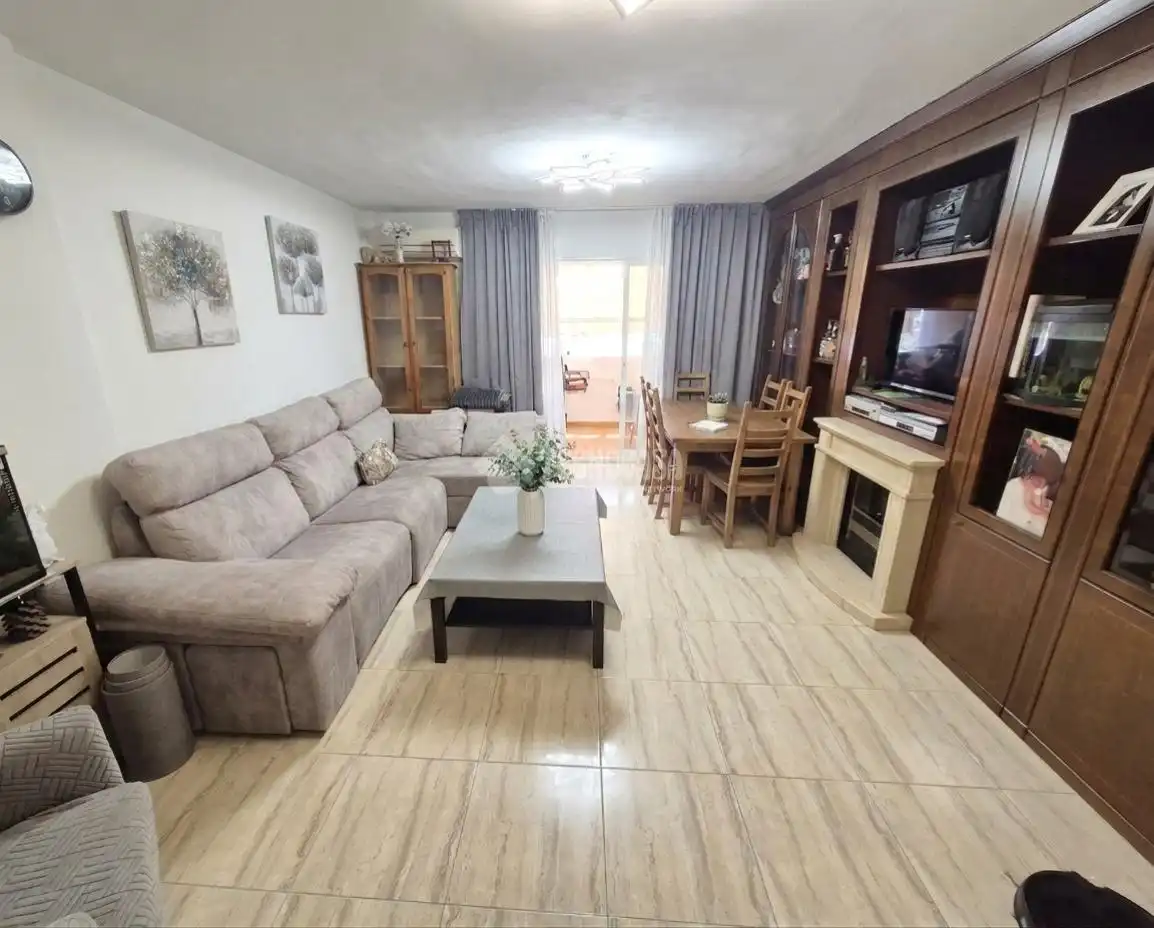 Sala d'estar de Pis en venda en Málaga amb Aire condicionat, Calefacció i Terrassa
