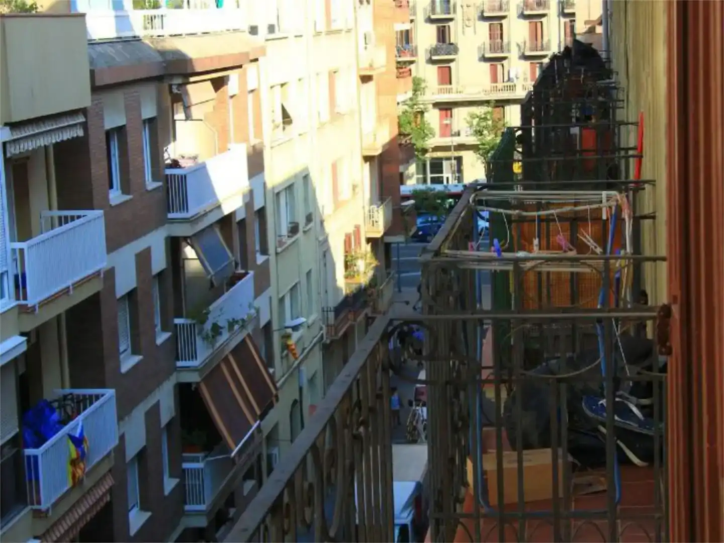 Vista exterior de Pis en venda en  Barcelona Capital amb Aire condicionat i Balcó