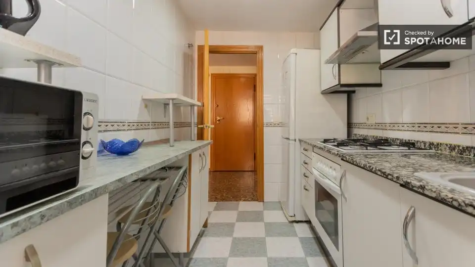 Habitació a Ciutat de les Ciències i de les Arts - Justicia
