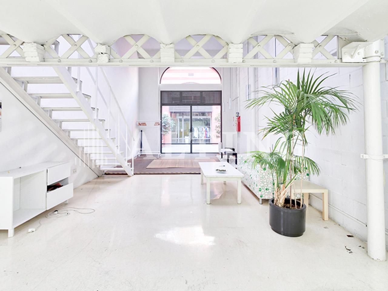 Premises to rent in  Barcelona Capital  with Air Conditioner and Furnished