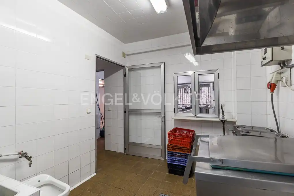 Kitchen of Houses for sale in Alcublas  with Air Conditioner, Heating and Terrace