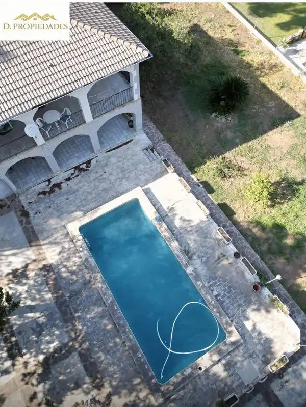 Xalet amb terrassa en venda a Urbanización Bosque U14, imagen 2