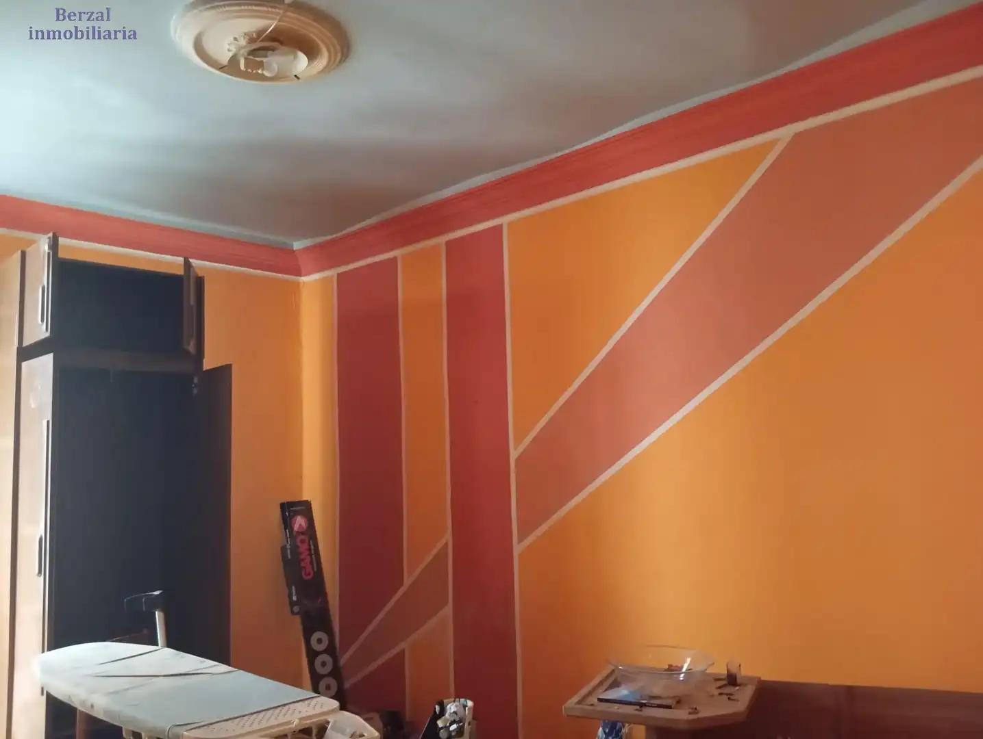 Bedroom of Flat for sale in  Logroño