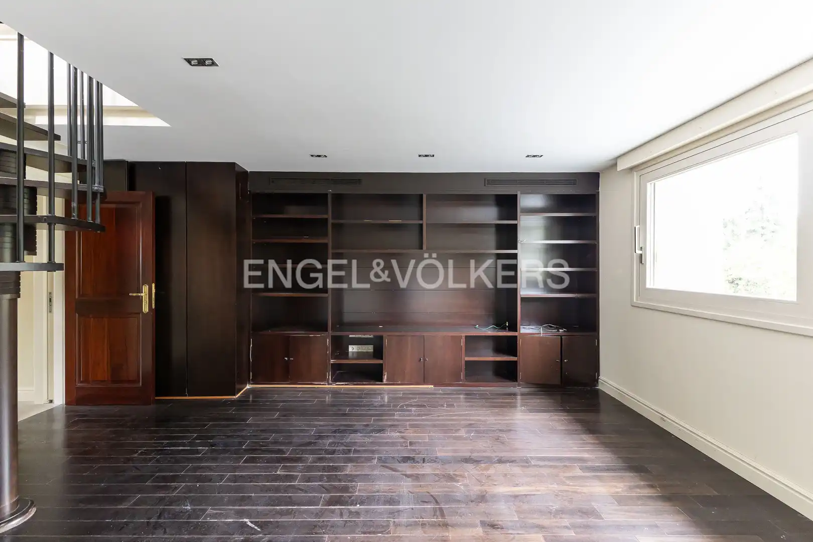 Sala de estar de Casa o chalet en venta en Madrid con Aire acondicionado, Calefacción y Jardín privado