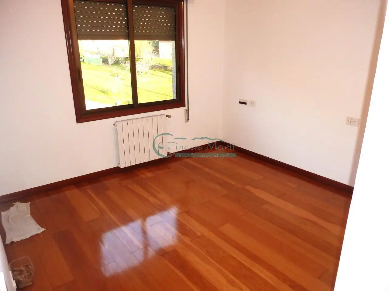 Bedroom of Houses for sale in Vigo   with Heating, Private garden and Parquet flooring