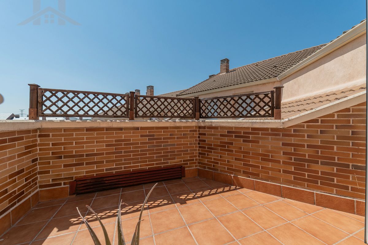 Terrassa de Dúplex en venda en Arroyomolinos (Madrid) amb Aire condicionat, Calefacció i Terrassa