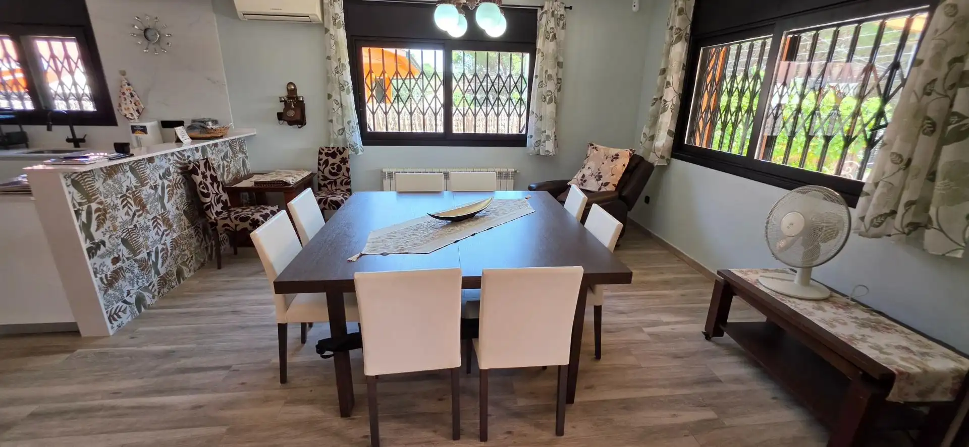Comedor de Casa o chalet en venta en Fogars de la Selva con Aire acondicionado, Calefacción y Terraza