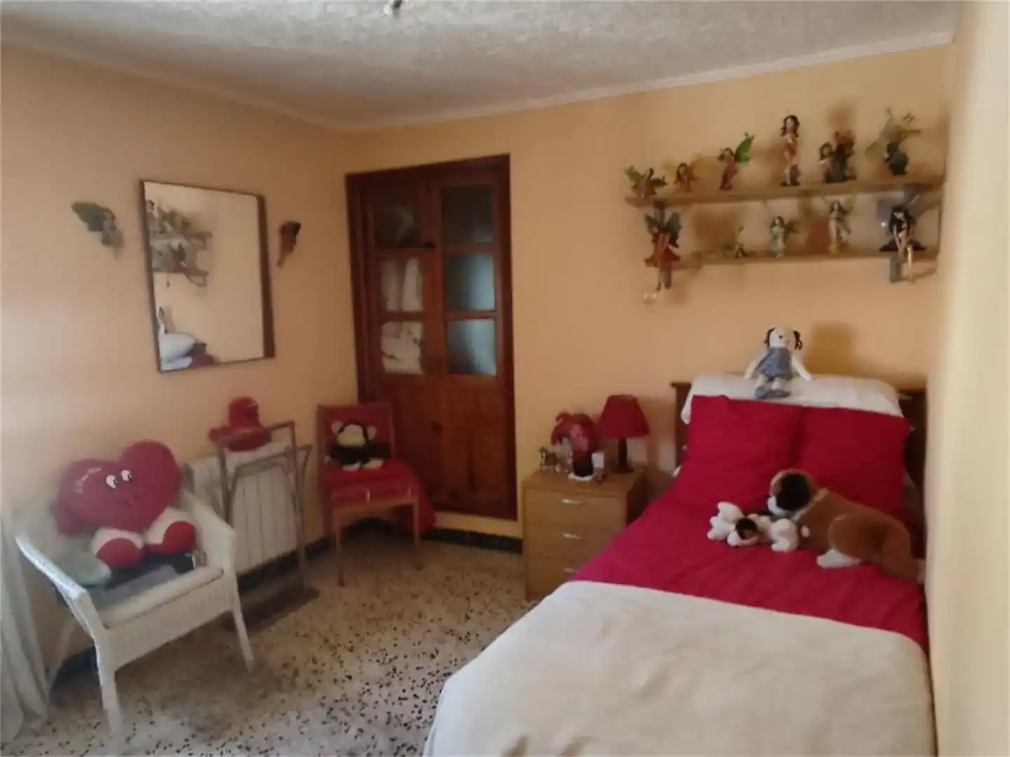 Habitación de Casa adosada en venta en Pinarejo con Trastero y Amueblado