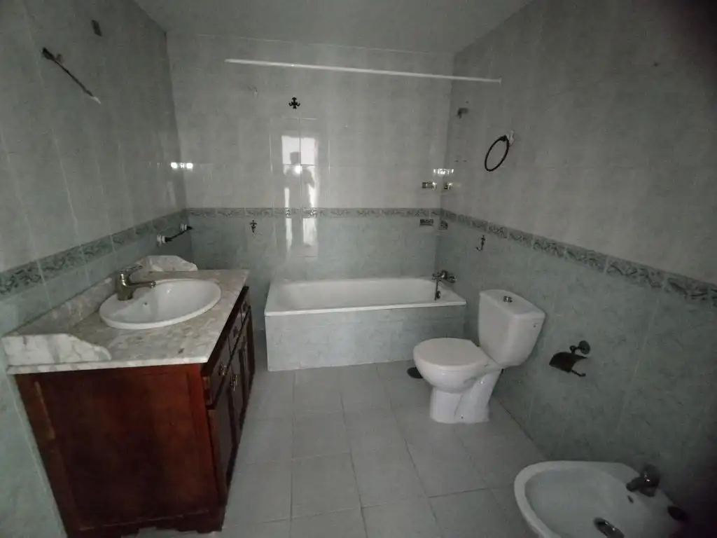 Baño de Casa o chalet en venta en Sevilla con Aire acondicionado y Balcón