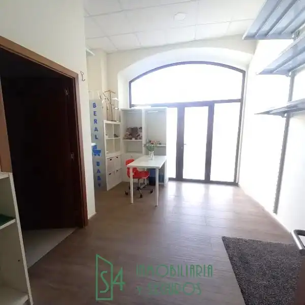Business premises to rent in La Pola Siero, imagen 14