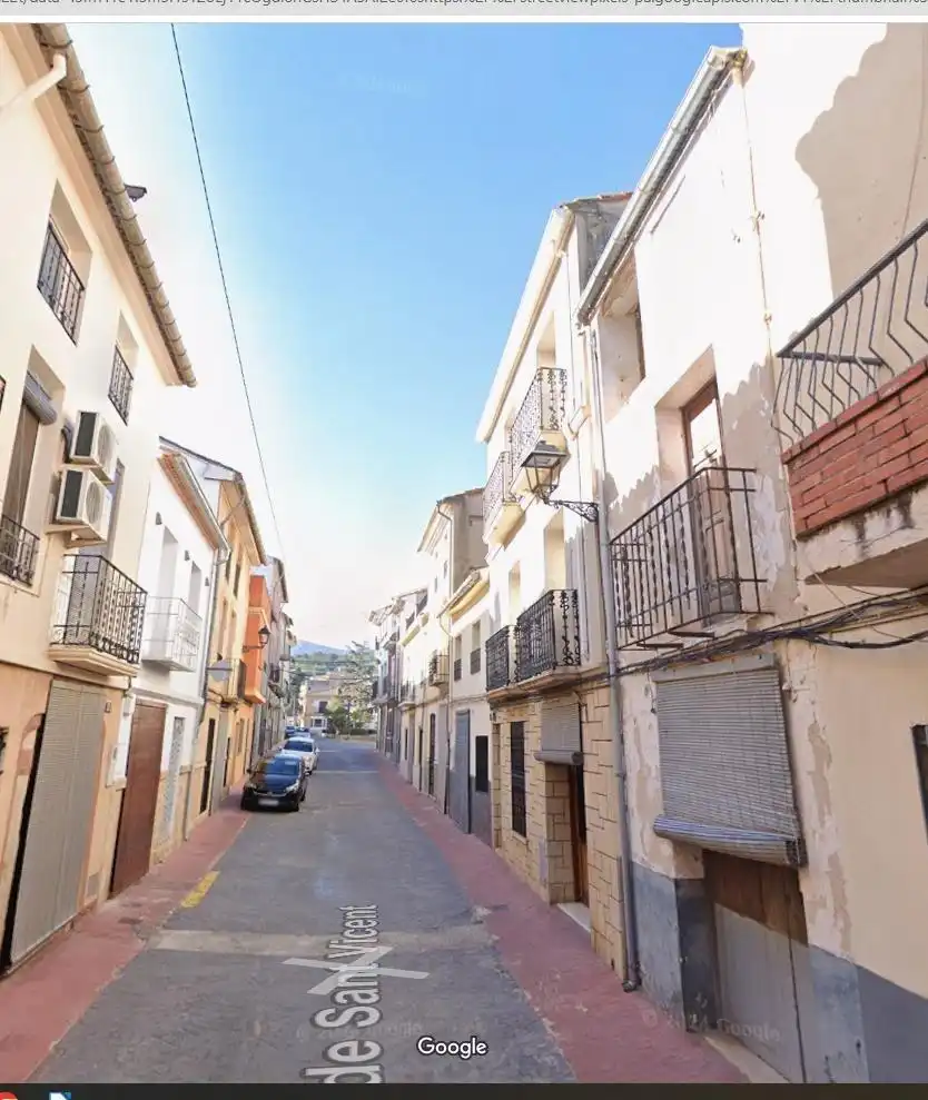 Pis amb piscina en venda a Calle SANT VICENT