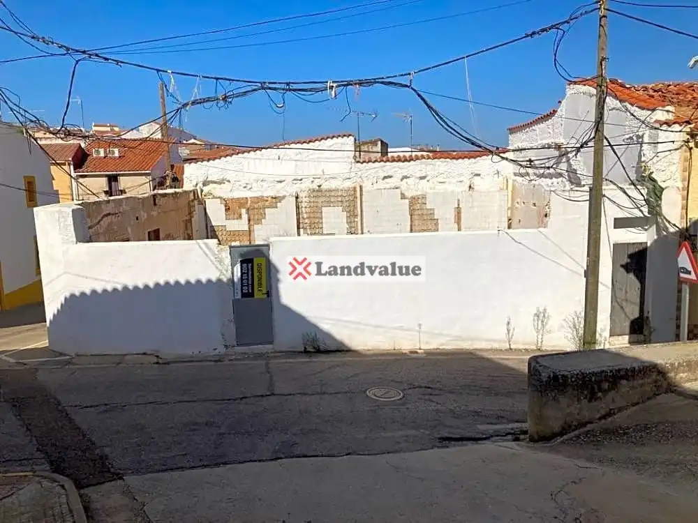 Terreni e lotti in vendita a Aliseda, imagen 8