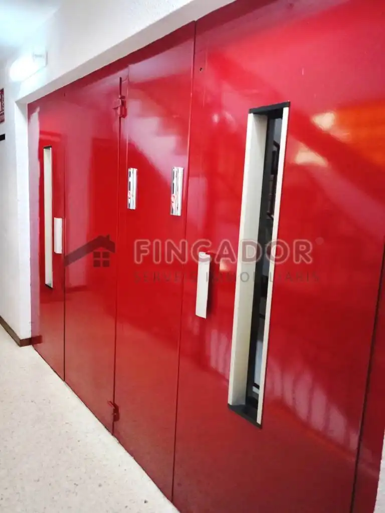 Piso en venta en Barcelona con Aire acondicionado, Calefacción y Parquet