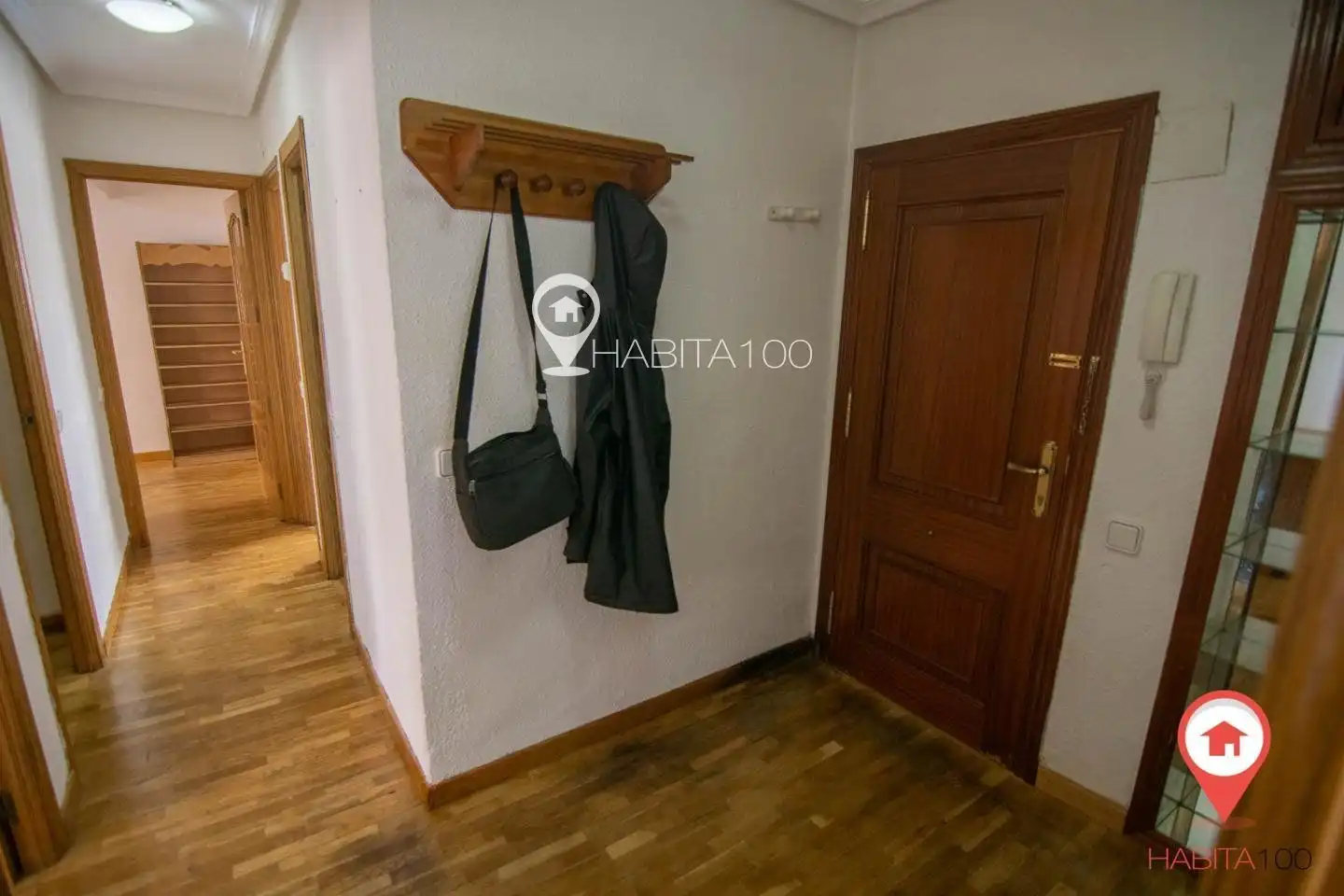Piso en venta en Cuenca con Calefacción, Terraza y Trastero
