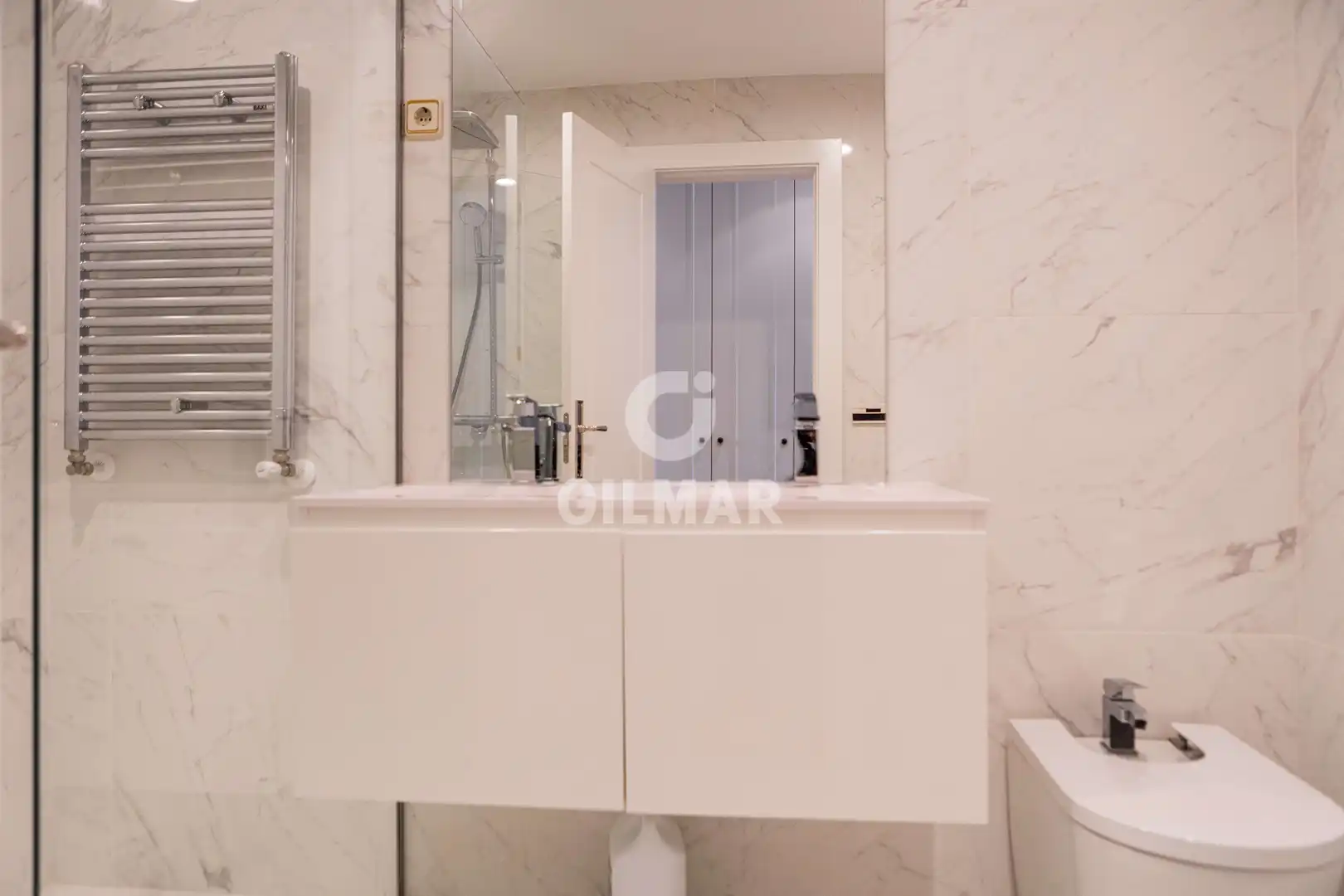 Baño de Casa o chalet en venta en El Escorial con Calefacción, Jardín privado y Piscina