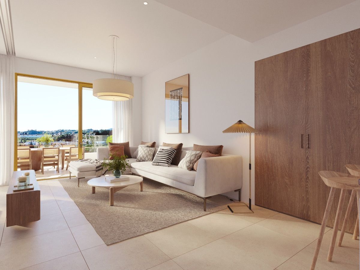 Sala d'estar de Apartament en venda en Fuengirola amb Aire condicionat, Jardí privat i Terrassa