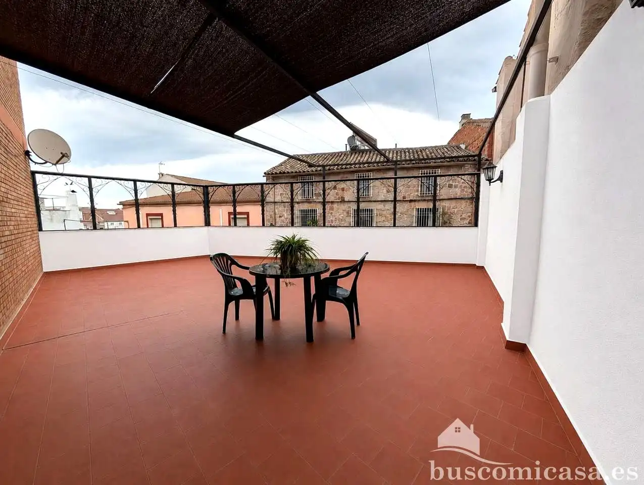 Terrasse von Wohnung zur Miete in Linares mit Klimaanlage, Terrasse und Möbliert