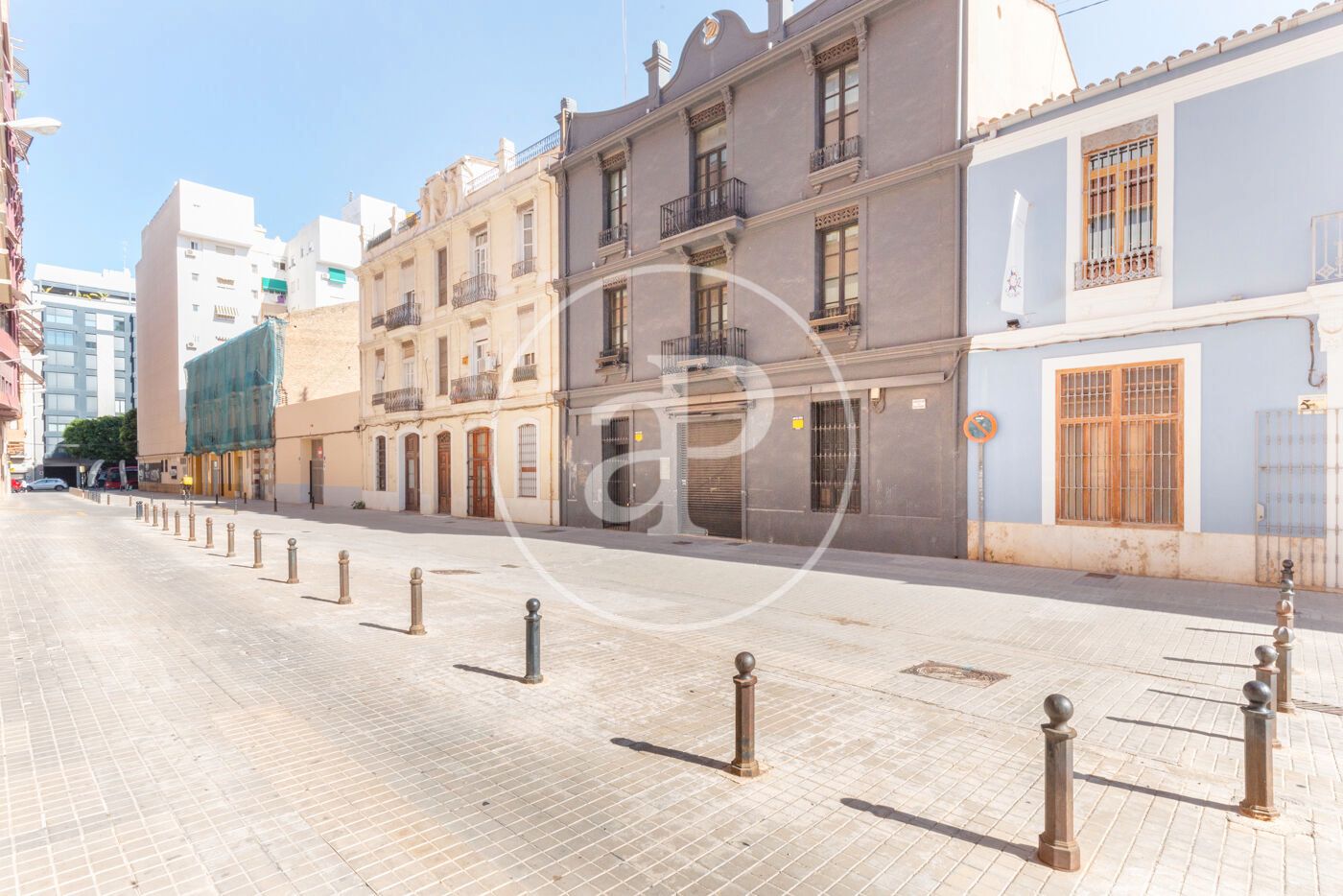 Exterior view of Single-family semi-detached for sale in  Valencia Capital  with Air Conditioner, Heating and Terrace