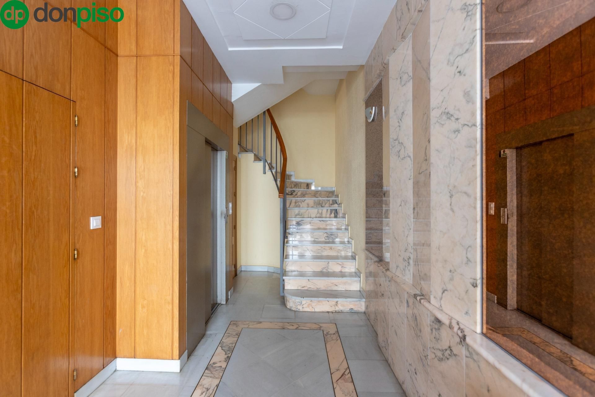 Piso en venta en Calle GRANADA, 9, Centro