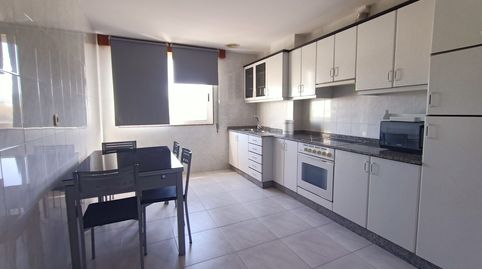 Foto 4 de Piso de alquiler en Avenida Bergantiños, A Laracha , A Coruña