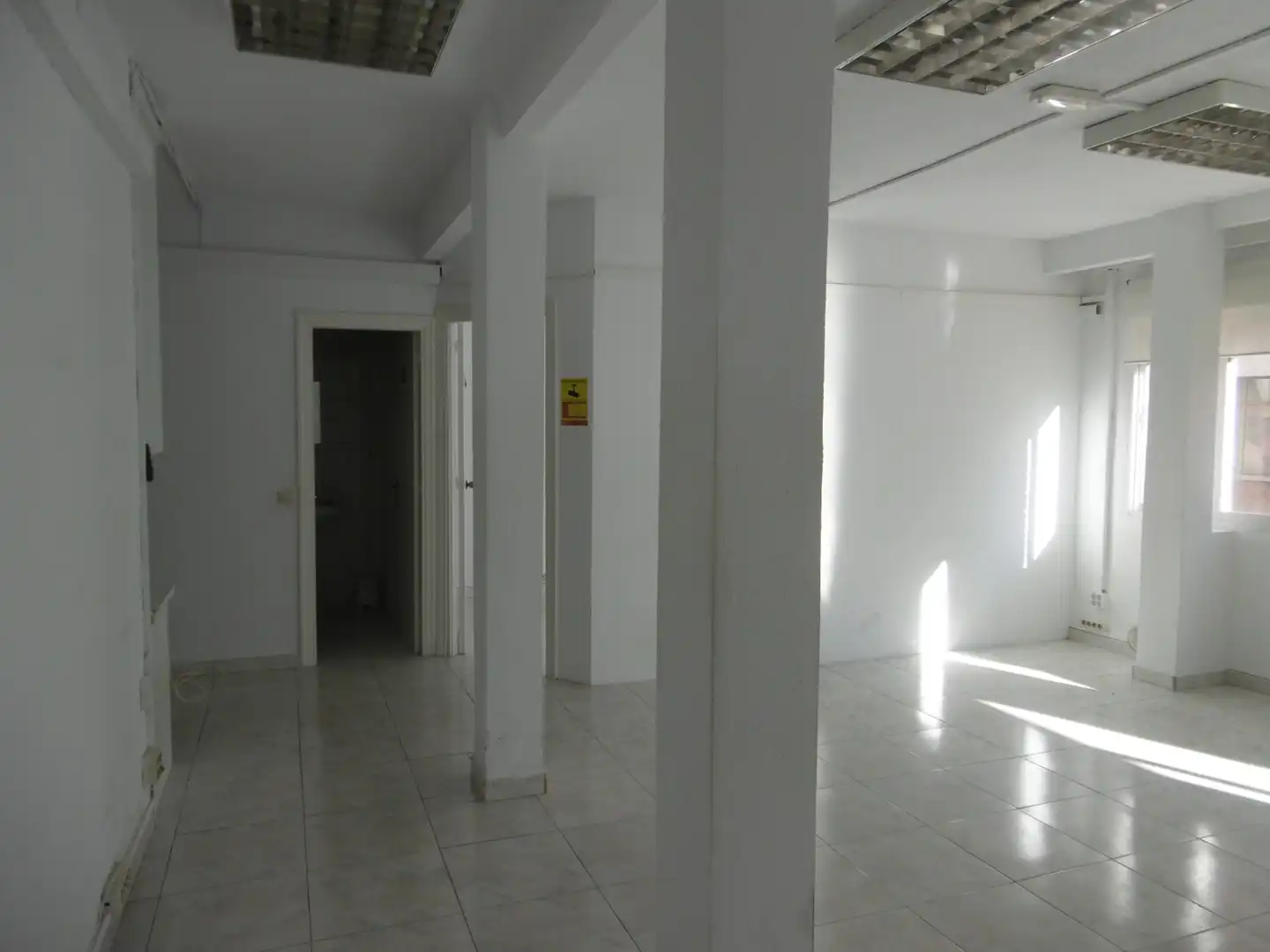 Office for rent in Madrid  with Air Conditioner and Heating
