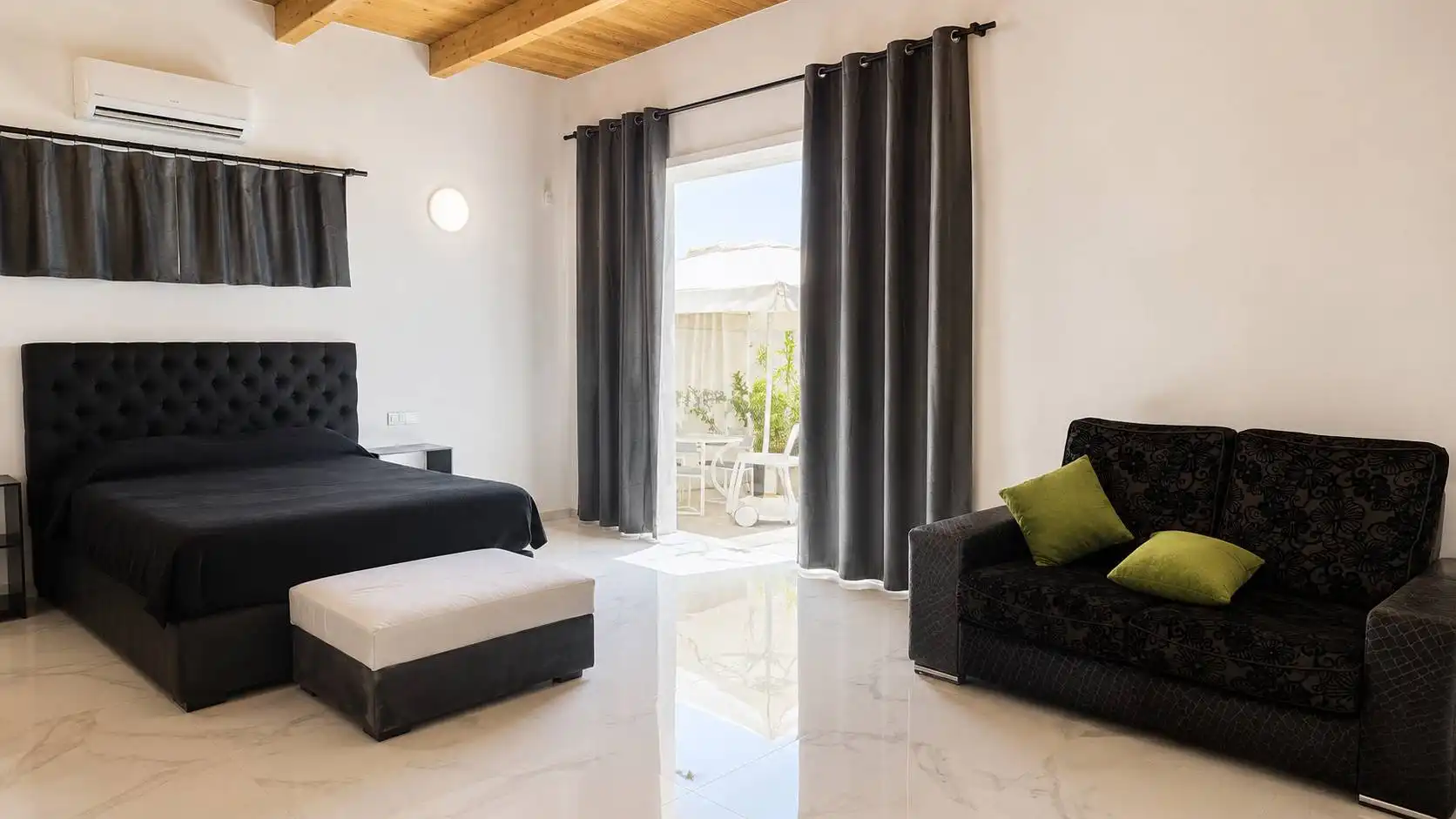 Living room of Country homes for sale in Orihuela  with Air Conditioner, Terrace and Furnished