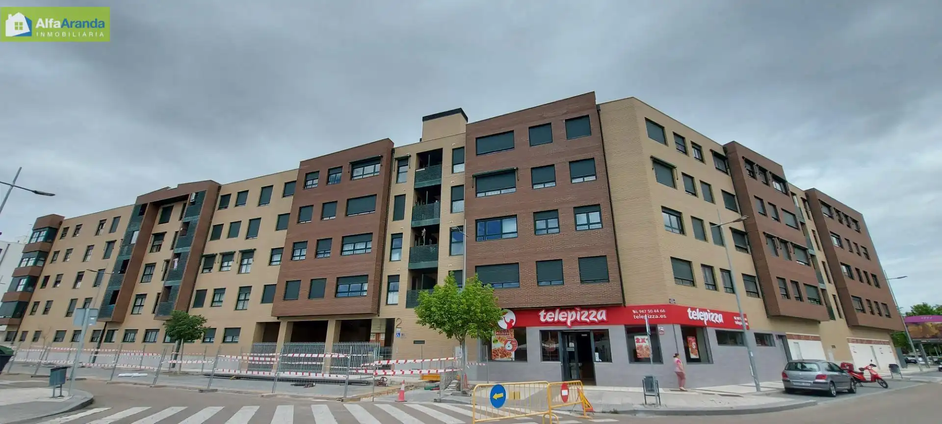 Vista exterior de Pis de lloguer en Aranda de Duero amb Calefacció, Jardí privat i Traster