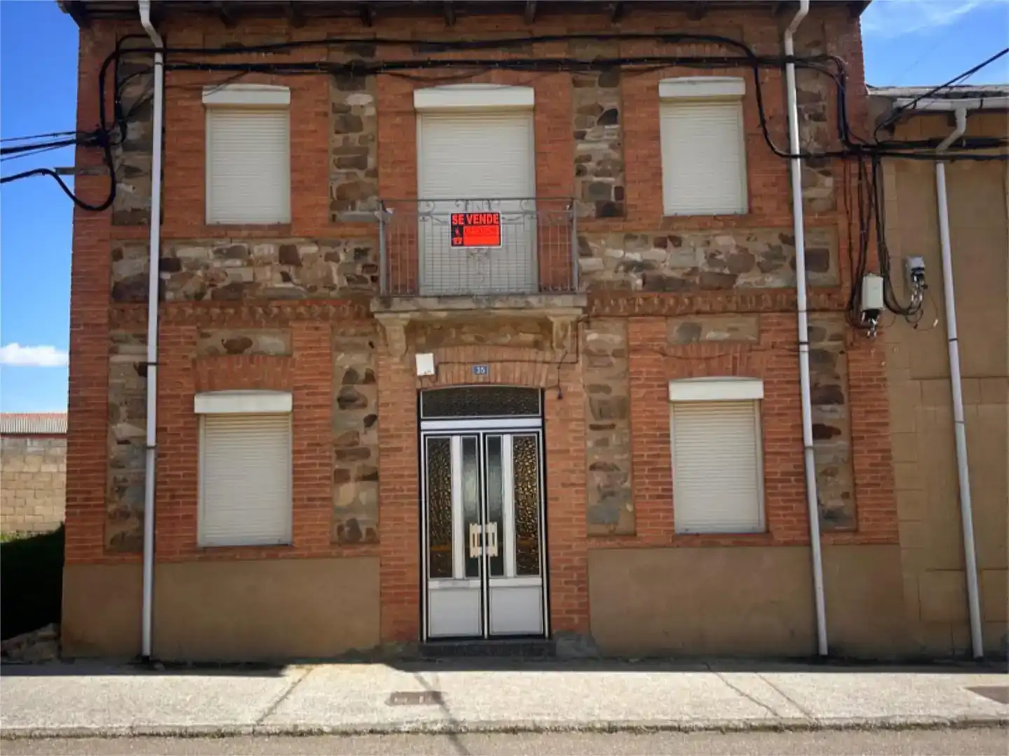 Vista exterior de Pis en venda en San Justo de la Vega