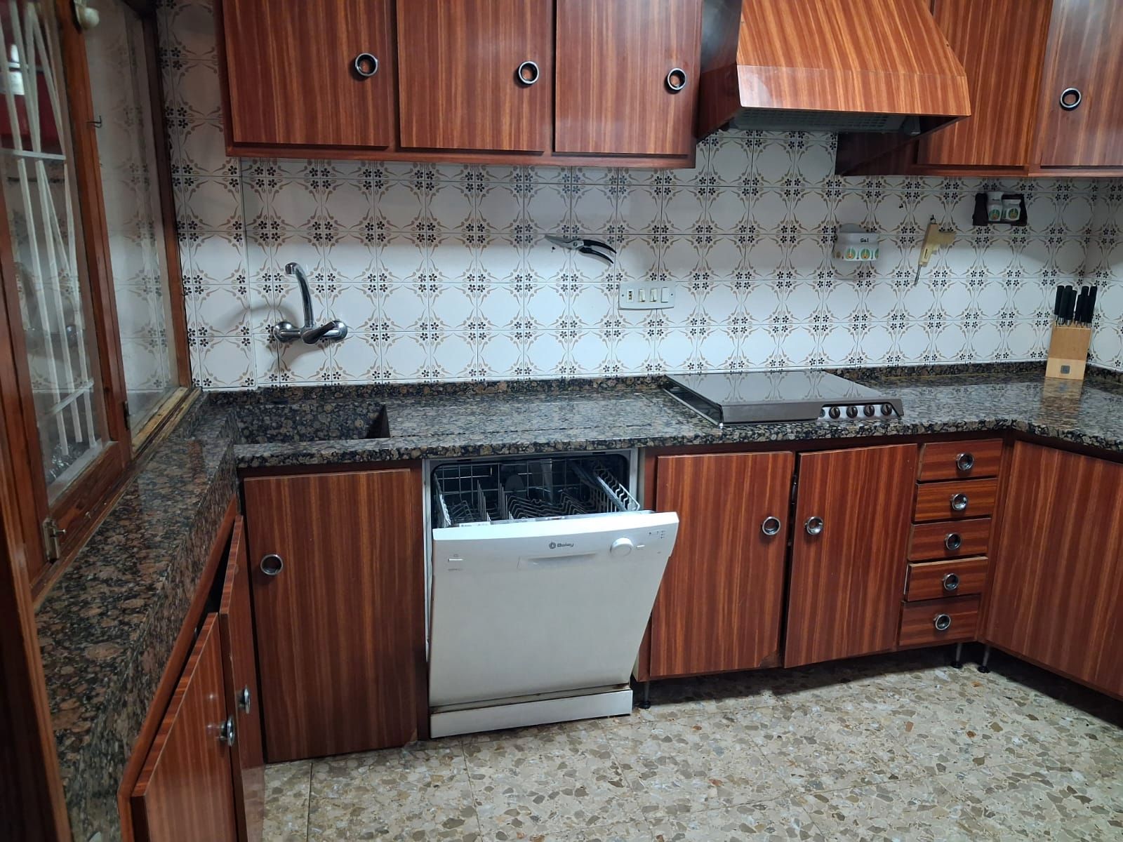Küche von Wohnung zum verkauf in Fene mit Heizung, Terrasse und Abstellraum