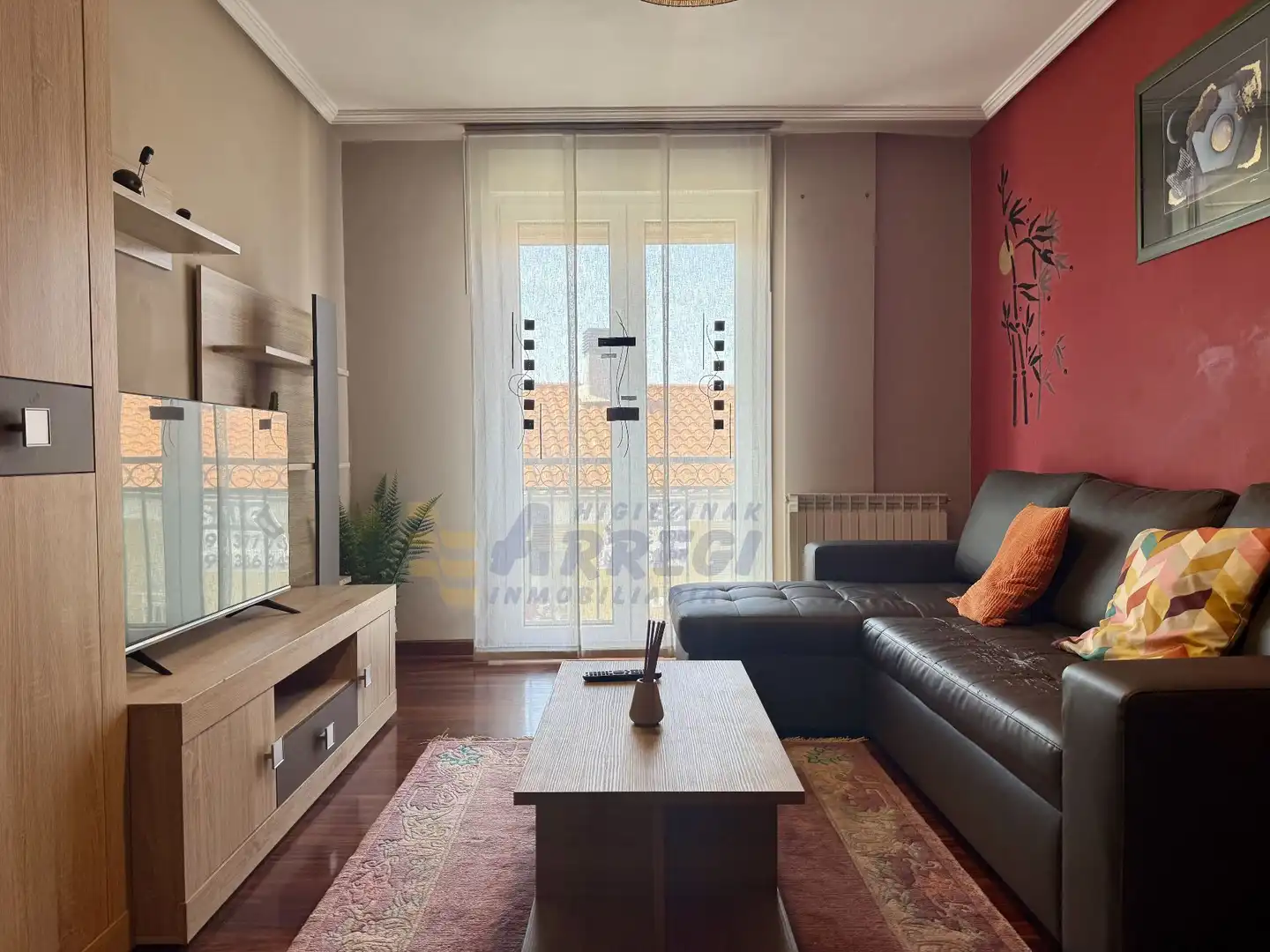 Wohnzimmer von Wohnung zum Verkauf in Deba mit Heizung, Abstellraum und Möbliert
