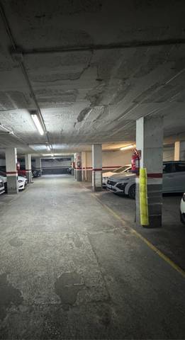 Garaje en Venta en La Verneda i la Pau