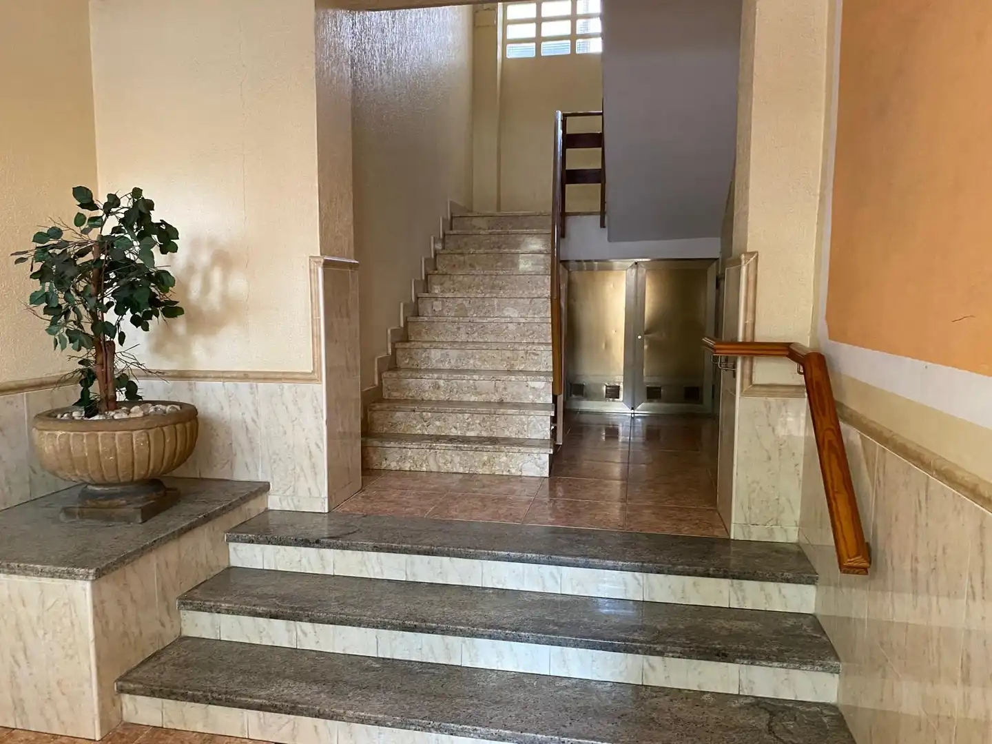 Flat for sale in Oliva  with Balcony