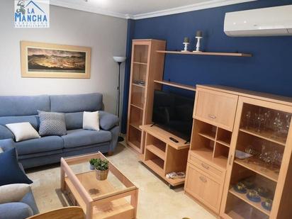 Living room of Flat to rent in  Albacete Capital  with Air Conditioner and Terrace