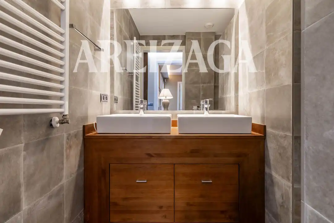 Piso con terraza en venta en Calle Arrasate, imagen 22