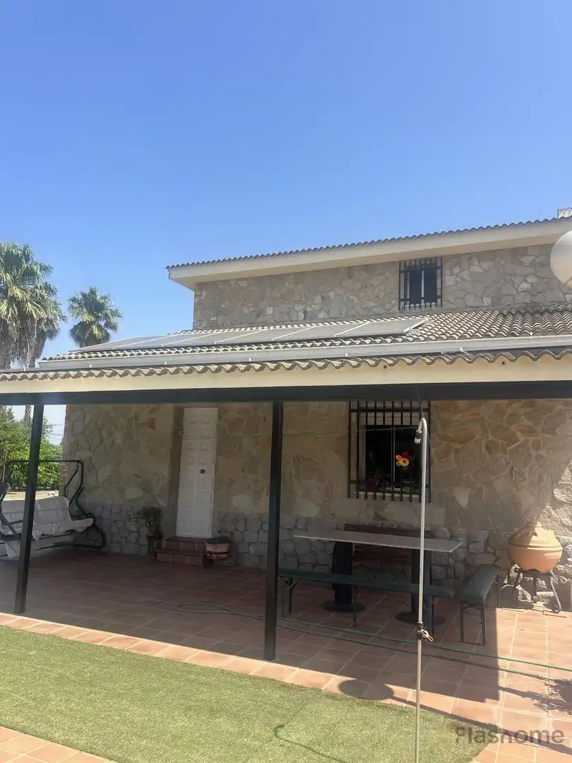 Chalet con piscina en venta en Don Benito, imagen 9