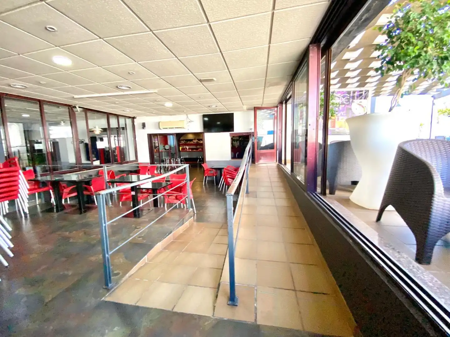 Local comercial en venta en Playa de la Regla, imagen 12