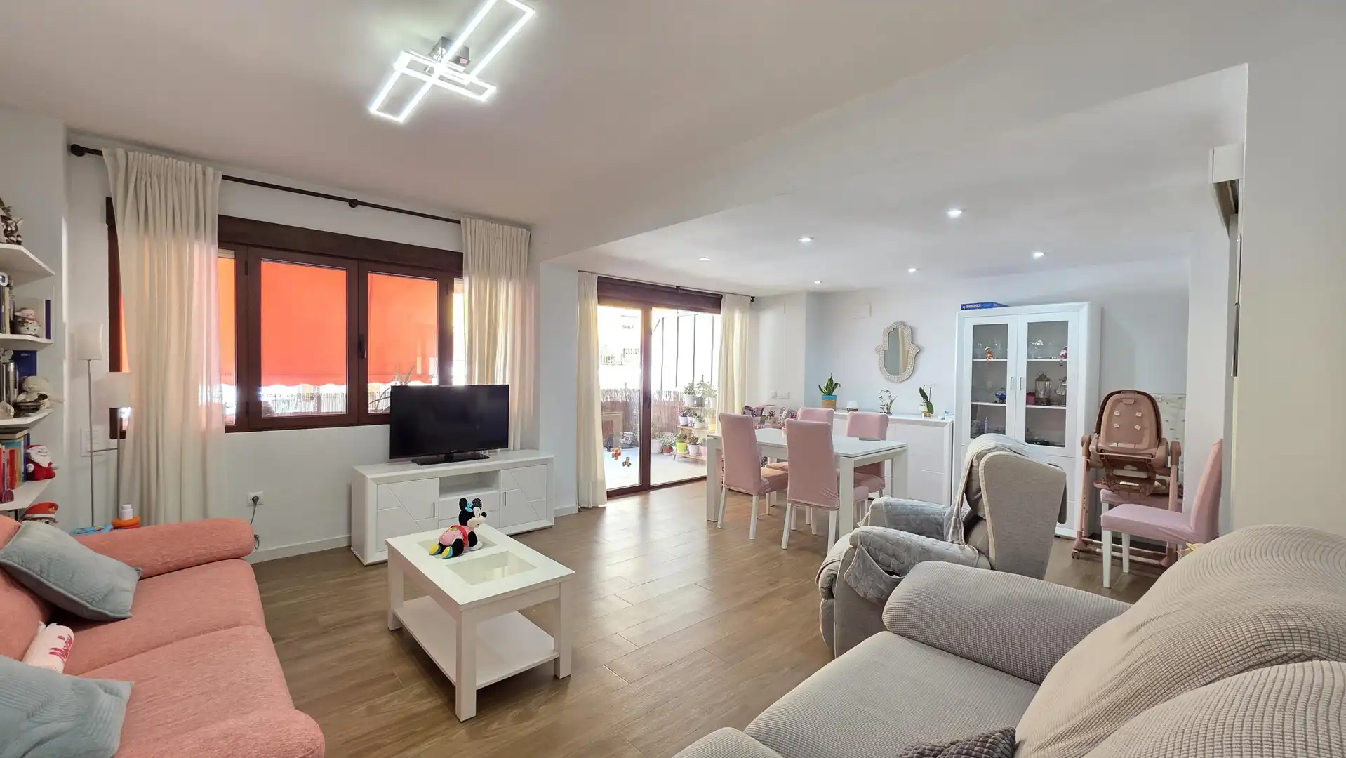 Living room of Flat for sale in Gandia  with Air Conditioner, Terrace and Balcony