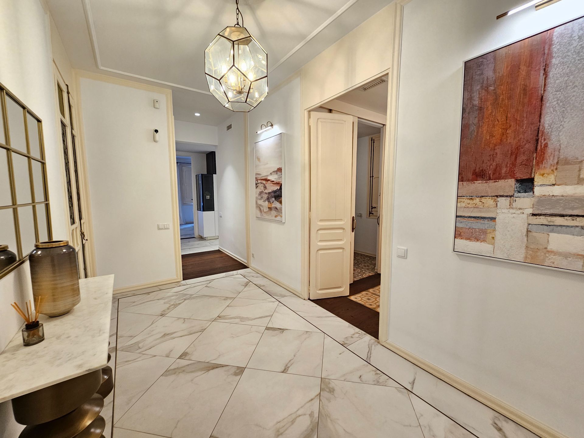 Flat to rent in  Barcelona Capital  with Air Conditioner, Heating and Terrace