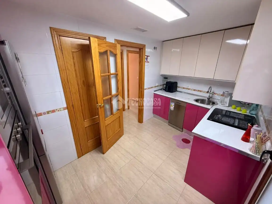 Piso con ascensor en venta en Martos, imagen 12
