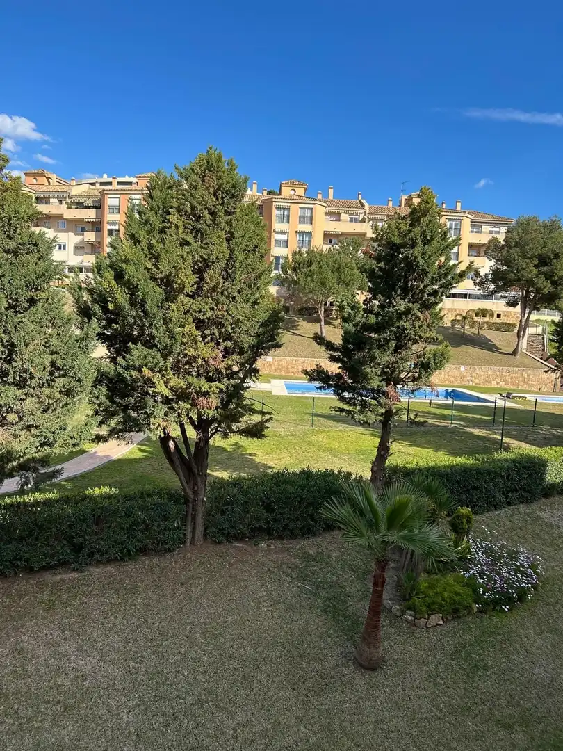 Jardí de Pis de lloguer en Málaga amb Aire condicionat, Terrassa i Piscina comunitària
