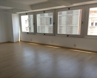 Office to rent in Sabadell  with Air Conditioner