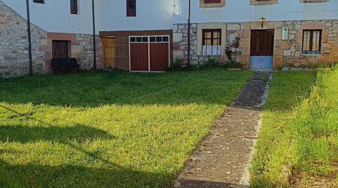 Foto 2 de Casa o xalet en venda a Cl Mayor, Salinas de Pisuerga, Palencia