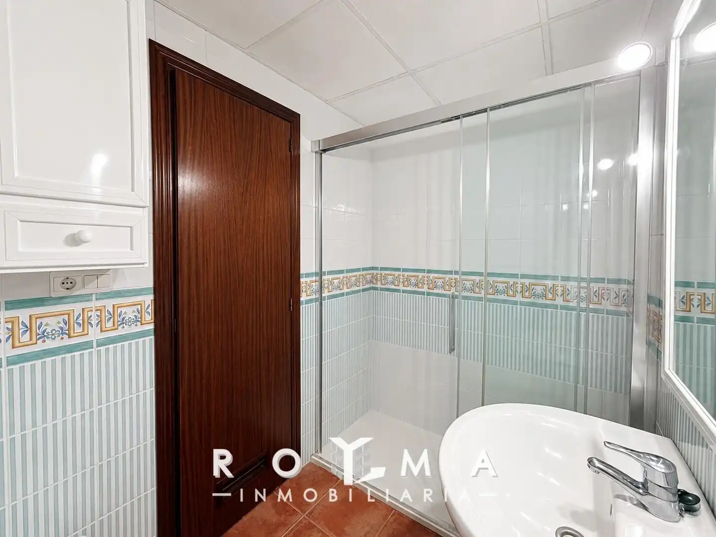 Baño de Apartamento en venta en Dos Hermanas con Aire acondicionado, Calefacción y Terraza