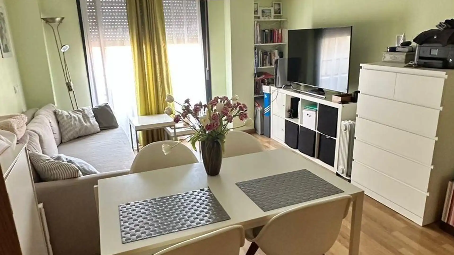 Piso de alquiler en Calle SARGENTO VAILLO, Mercado