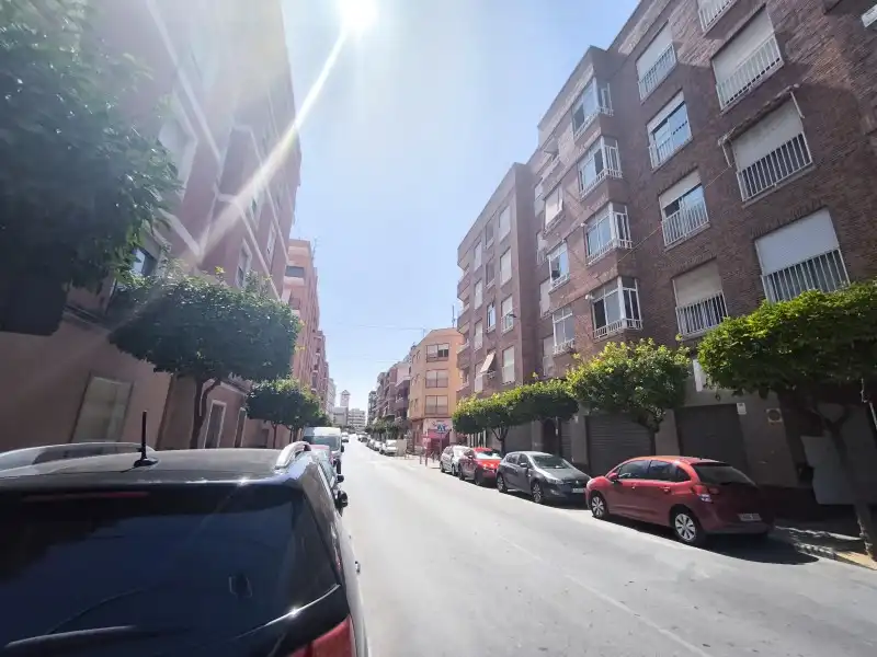 Vista exterior de Casa o chalet en venta en Crevillent, Alicante