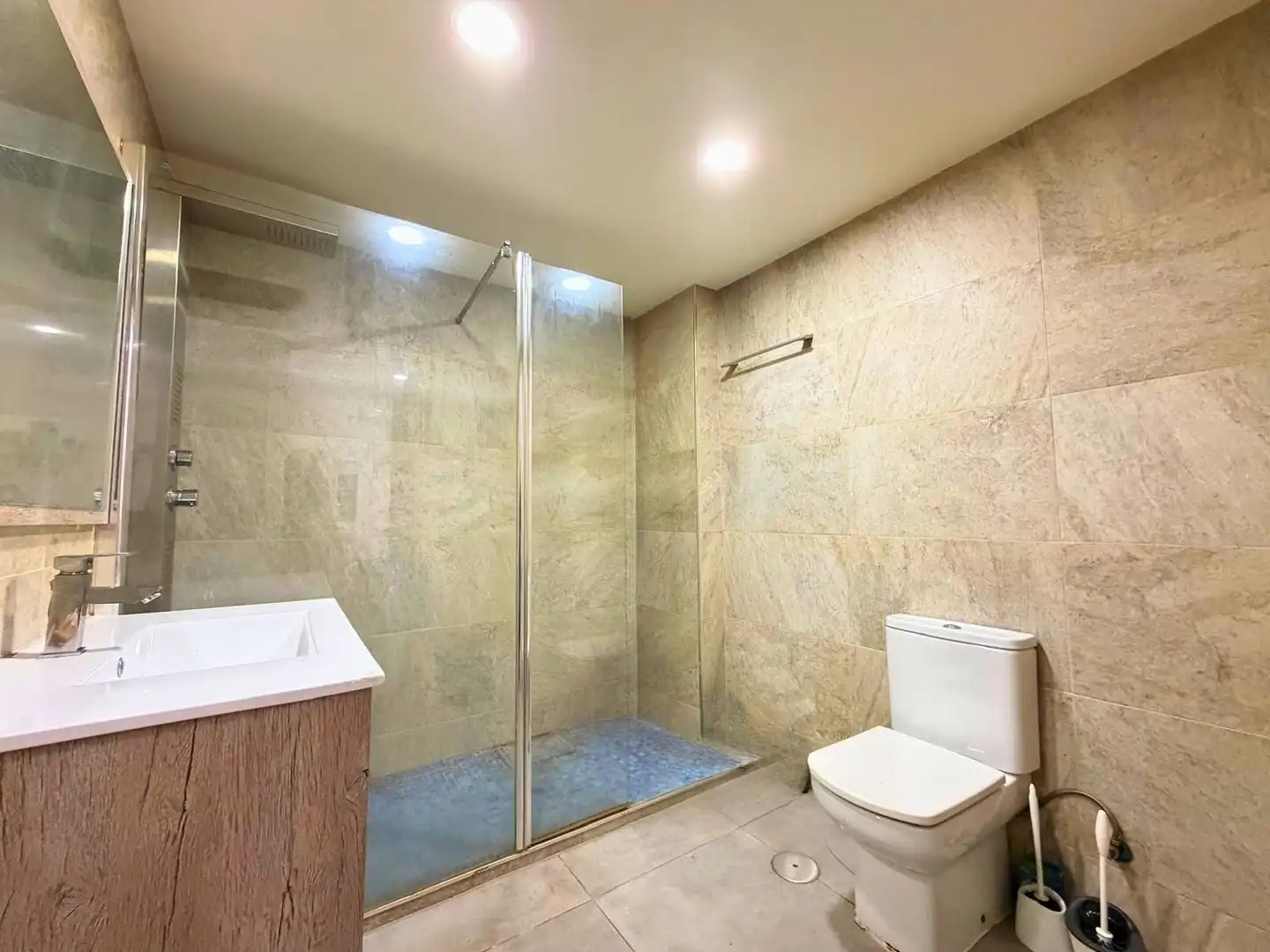 Baño de Casa o chalet en venta en Rivas-Vaciamadrid con Aire acondicionado, Calefacción y Jardín privado