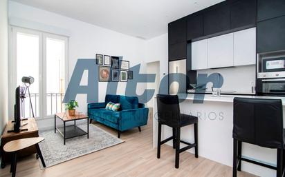 Living room of Flat for sale in  Madrid Capital  with Air Conditioner and Furnished
