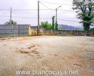 Industrial buildings to rent in Coristanco