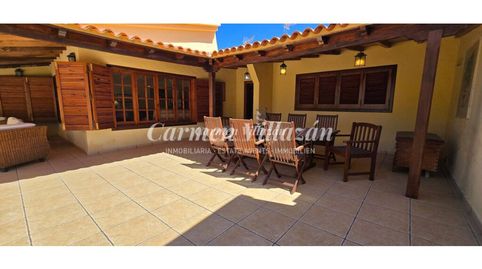 Foto 3 de Casa o chalet en venta en Calle Verol, Caleta de Fuste, Antigua